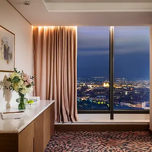 Grand Millennium Hotel